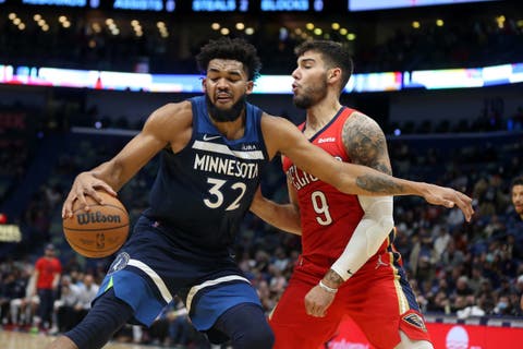  El dominicano Karl Towns anota 28 puntos en la victoria Timberwolves