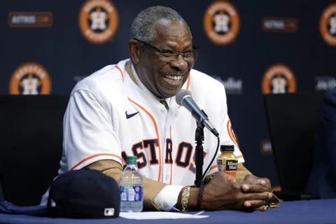  Dusty Baker seguirá al mando de los Astros para la próxima temporada de Grandes Ligas