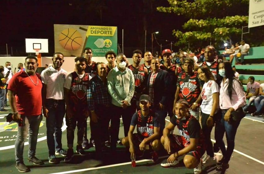  Hato del Yaque y Villa González triunfan en la continuación del X Torneo de Baloncesto Intermunicipal de Santiago