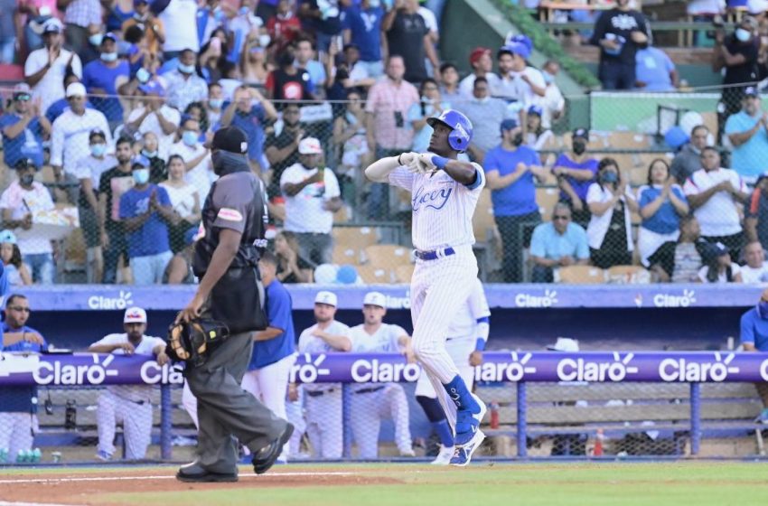  Licey celebra su cumpleaños cortando racha de seis derrotas