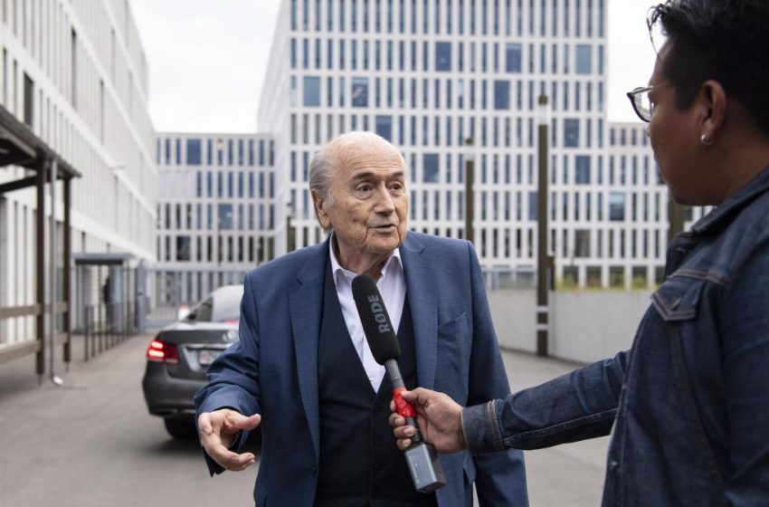  Blatter: «La elección de Catar fue un gran error»