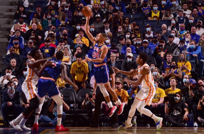  Curry brilla con 50 puntos en victoria sobre los Hawks