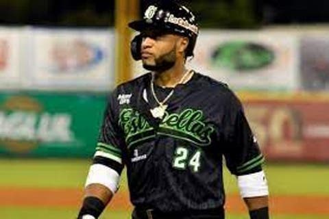  Robinson Canó es sacado del roster de las Estrellas con molestias en la espalda