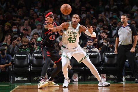  Tatum y los Celtics vengan derrota ante Raptors, Horford aporta 10 tantos