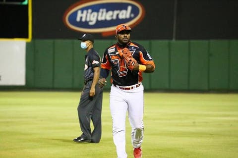  Toros anuncian regreso de Puig y Hoyt, firman a Josh Reddick