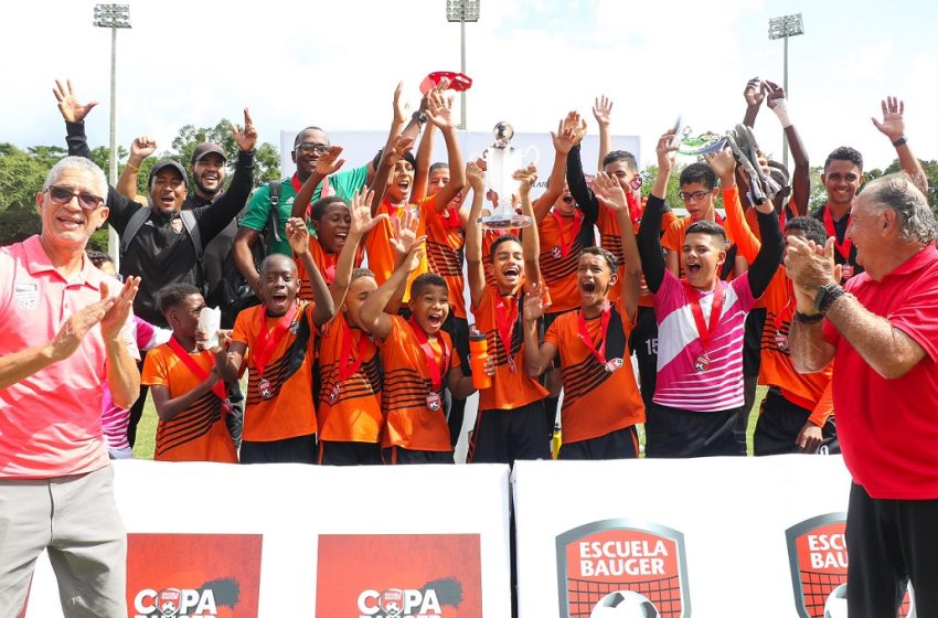  Cibao FC triunfa en finales de la Copa Bauger