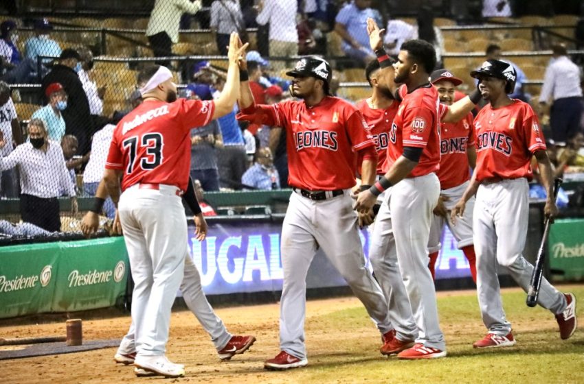  Leones triunfan ante Tigres 6 por 3