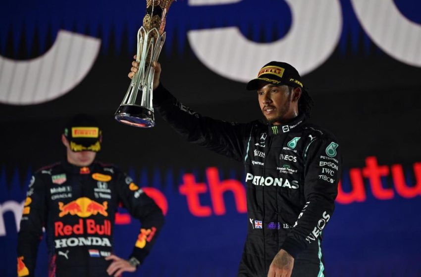  Hamilton gana el GP en Yedá y empata con Verstappen