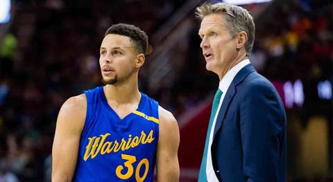  Steve Kerr, sobre el récord de Curry: «Fue la noche perfecta»