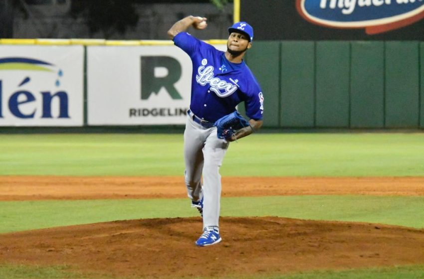  Licey abusa de Toros, gana 10 por cero