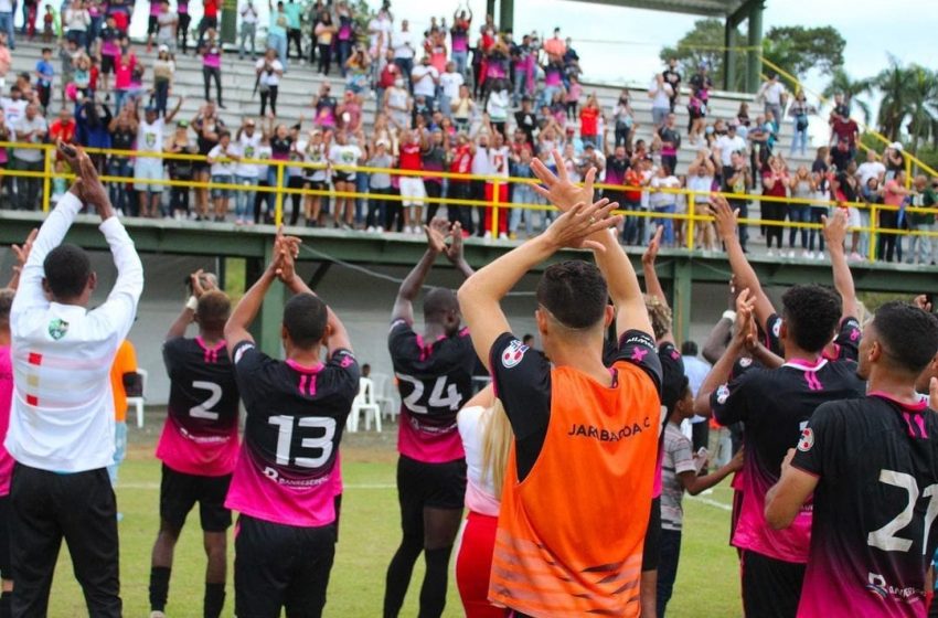  La inauguración del estadio de Jarabacoa, un gol de la LDF