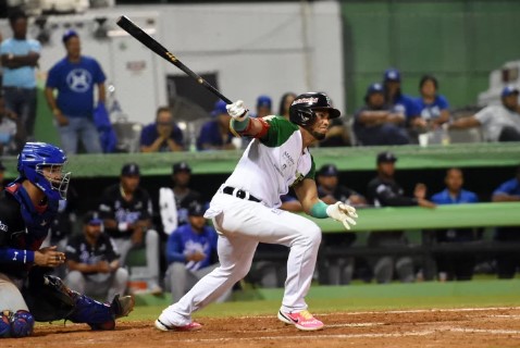  Estrellas vencen al Licey con rally de tres en el cierre del noveno