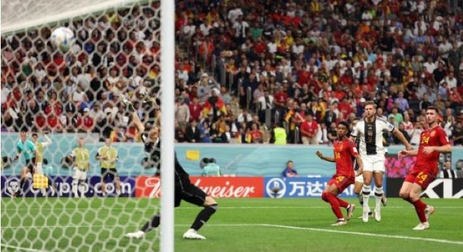  1-1: Alemania respira y España da por bueno el empate