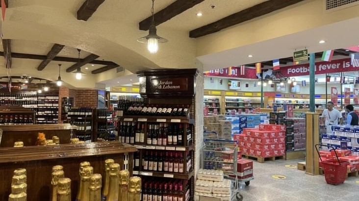  Cutting through red tape to buy red wine at Qatar’s World Cup