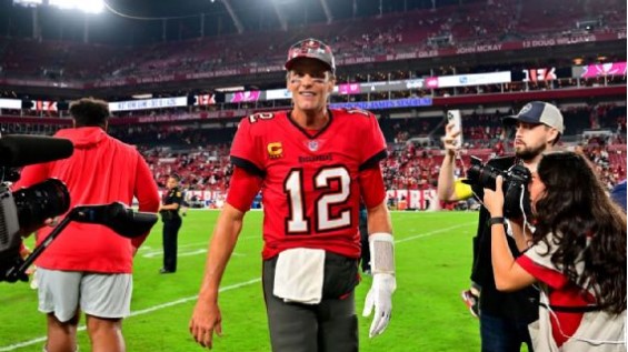  Brock Purdy, el ‘Mr. Irrelevant’ ya relevante para 49ers y que puede ganar más relevancia ante Tom Brady y los Buccaneers