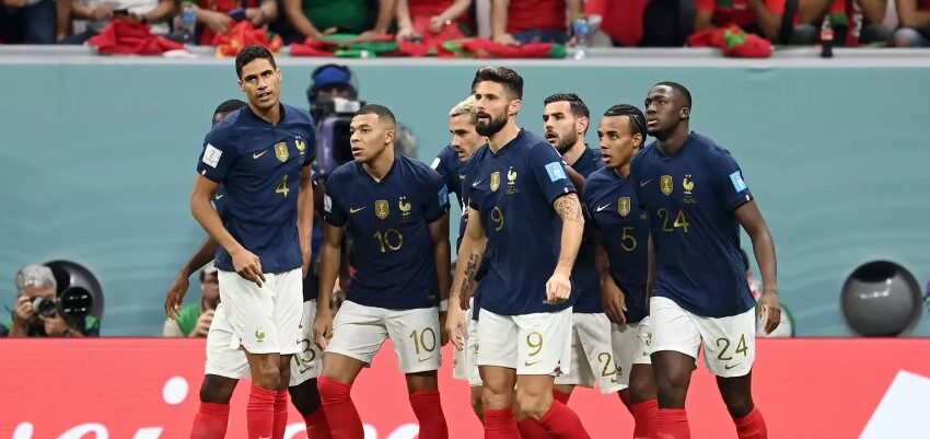  Francia le ganó 2-0 a Marruecos y jugará la Final ante Argentina