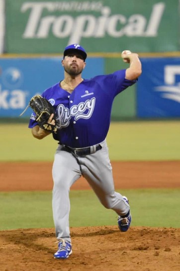  Licey propina segunda derrota corrida a Estrellas y provoca cuádruple empate en la semifinal