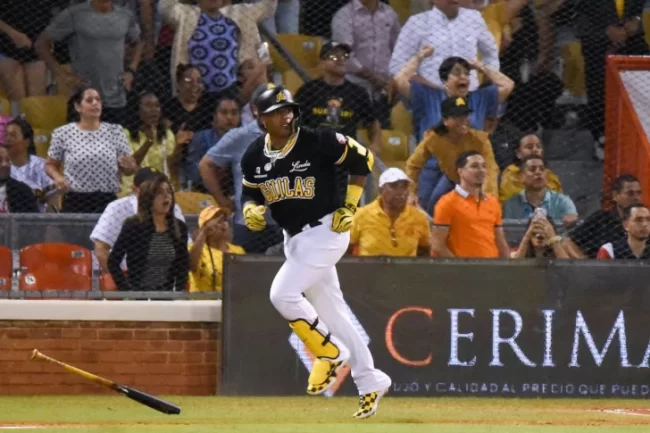  Avance fotografico Águilas Cibaeñas vs Tigres del Licey | 21 de Diciembre