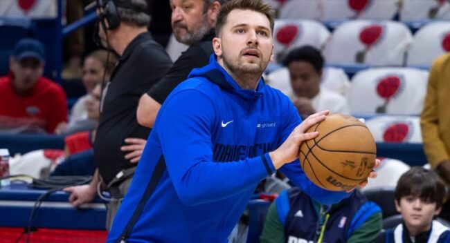  Luka Doncic regresa de 5 juegos de ausencia contra Warriors