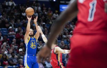  Curry emboca siete triples y anota 42 puntos en el triunfo de Warriors sobre Pelicans