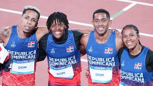  Marileidy Paulino cierra el oro para la cuarteta 4×400 metros en los Panamericanos