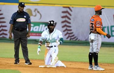  Estrellas ganan a Toros y se produce triple empate en el primer lugar