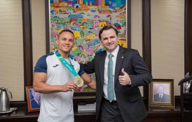  Gimnasta Audrys Nin firma acuerdo publicitario de cara a París 2024