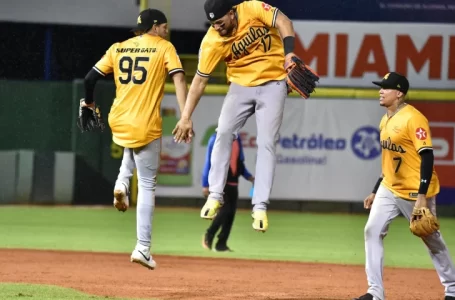 Águilas derrotan al Licey apoyadas en un gran tercer episodio; se aprieta la clasificación