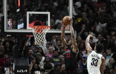  Con 36 puntos de Butler, Heat se impone a Nets e hila 7mo triunfo