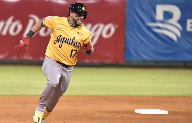  Juan Lagares se viste de héroe y las Aguilas vencen a los Toros en «El Corral»