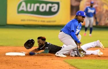  Jairo Asencio falla y los Gigantes del Cibao dejan en el terreno a los Tigres del Licey