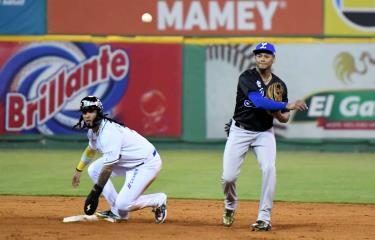  El Licey descifra a Jefry Yan y respira en las orejas a los Gigantes